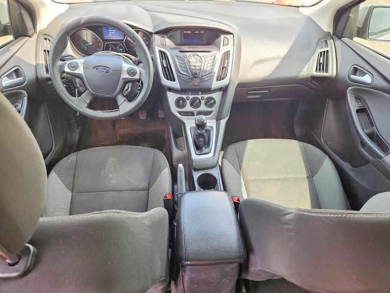 Photo 8 from auction – 2013 FORD FOCUS with VIN 1FADP3F22DL352109