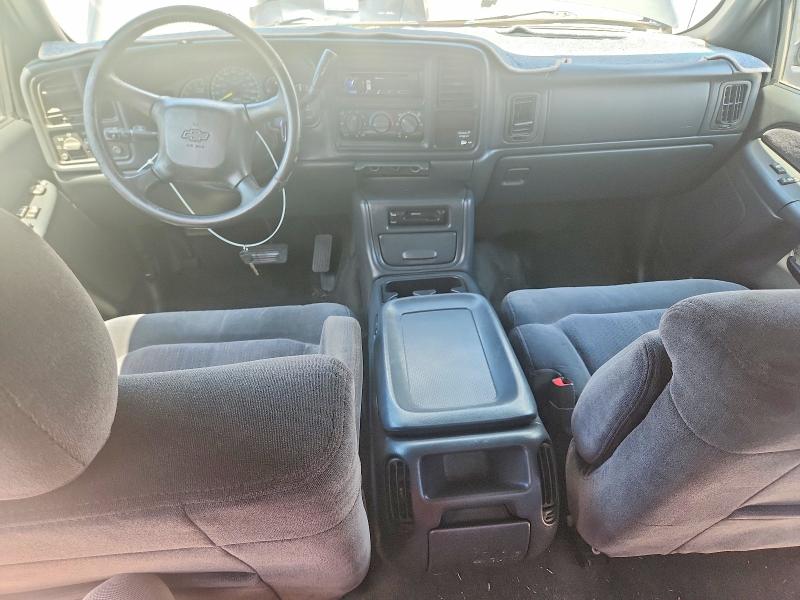Photo 8 from auction – 2000 CHEVROLET SILVERADO with VIN 2GCEC19T3Y1353607