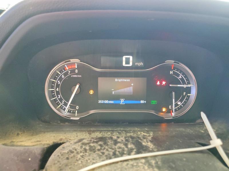 Photo 9 from auction – 2017 HONDA PILOT with VIN 5FNYF6H7XHB011879
