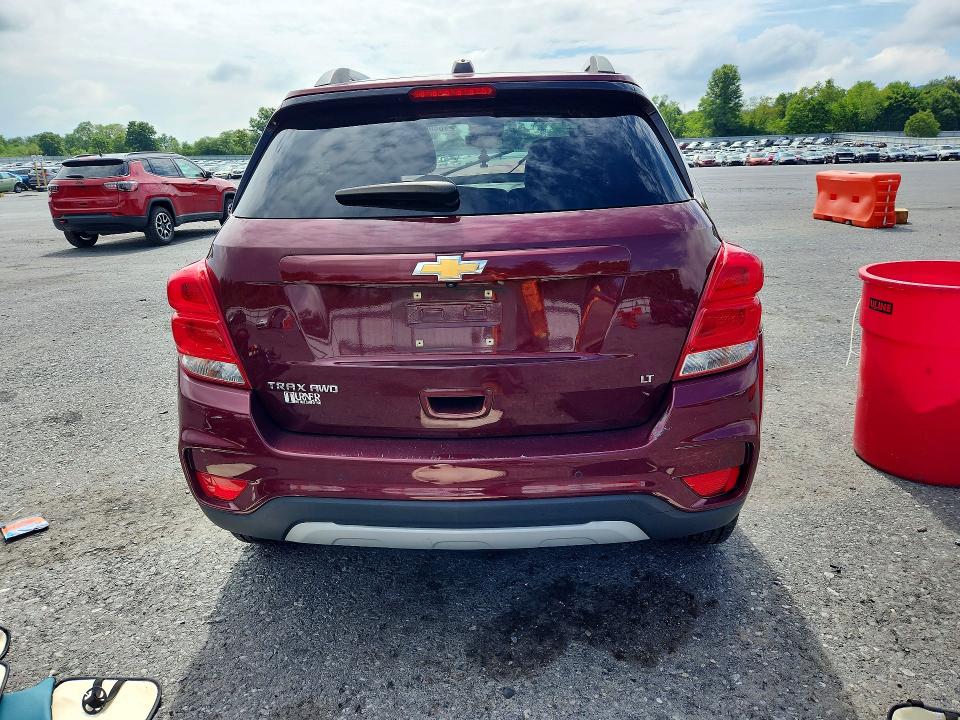 Photo 6 from auction – 2017 CHEVROLET TRAX with VIN 3GNCJPSB9HL275860