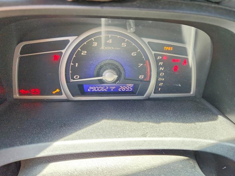 Photo 9 from auction – 2010 HONDA CIVIC with VIN 19XFA4F5XAE000808