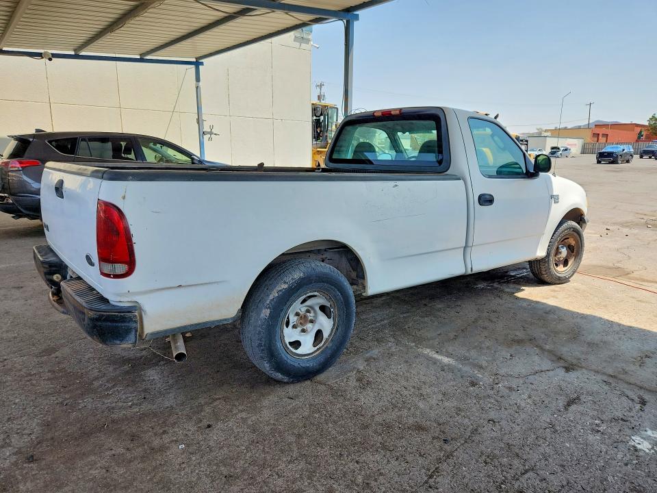 Photo 3 from auction – 2003 FORD F150 with VIN 1FTRF17L03NB25891