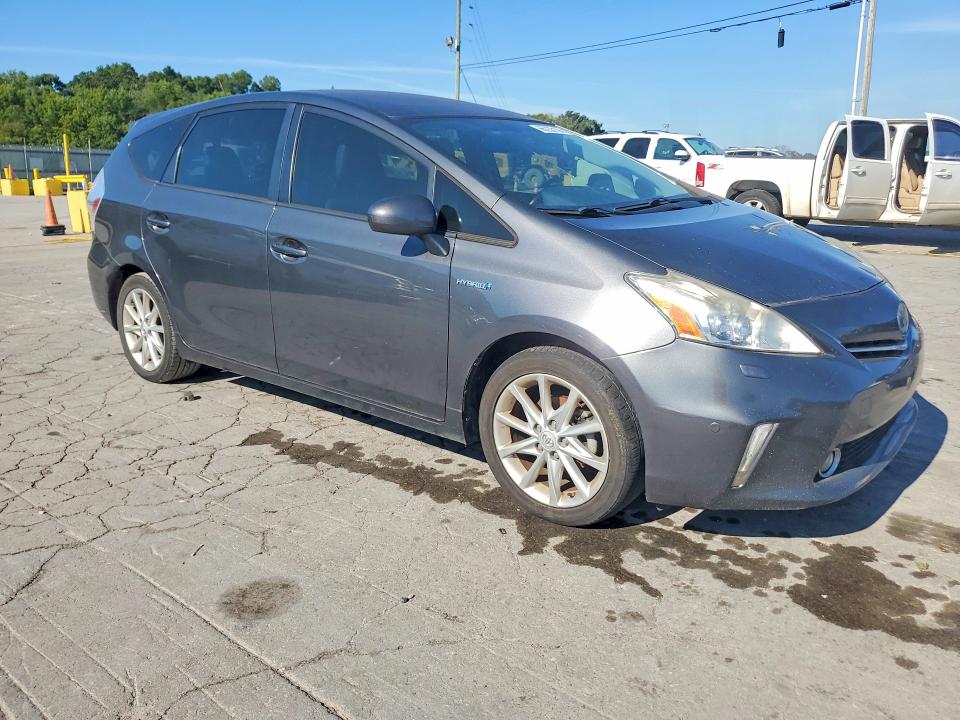 Photo 4 from auction – 2013 TOYOTA PRIUS V with VIN JTDZN3EU5D3287197