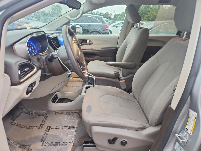 Photo 7 from auction – 2017 CHRYSLER PACIFICA with VIN 2C4RC1DG9HR502471