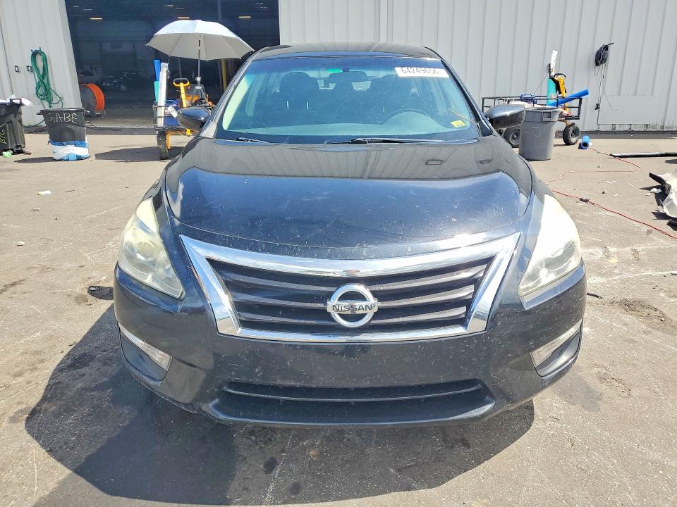 Photo 5 from auction – 2013 NISSAN ALTIMA with VIN 1N4AL3AP5DC105491