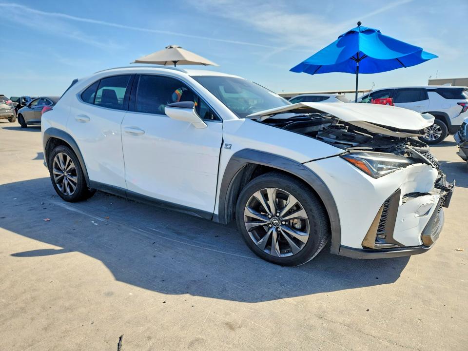 Zdjęcie 4 z aukcji – 2019 LEXUS UX z VIN JTHY3JBH0K2007877
