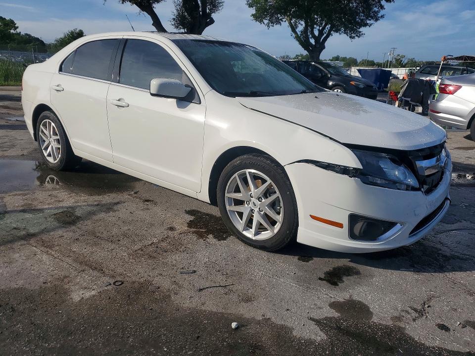 Photo 4 from auction – 2012 FORD FUSION with VIN 3FAHP0JA8CR444047
