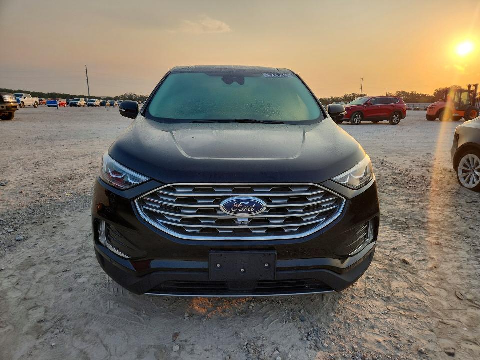 Photo 5 from auction – 2022 FORD EDGE with VIN 2FMPK4K93NBA55149