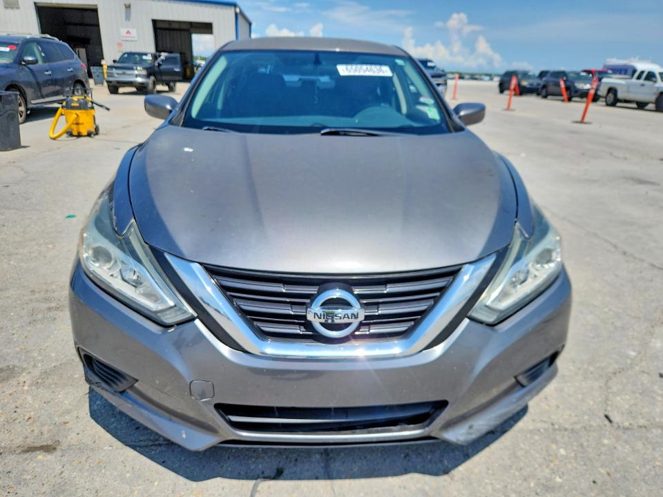 Photo 5 from auction – 2018 NISSAN ALTIMA with VIN 1N4AL3AP2JC176093