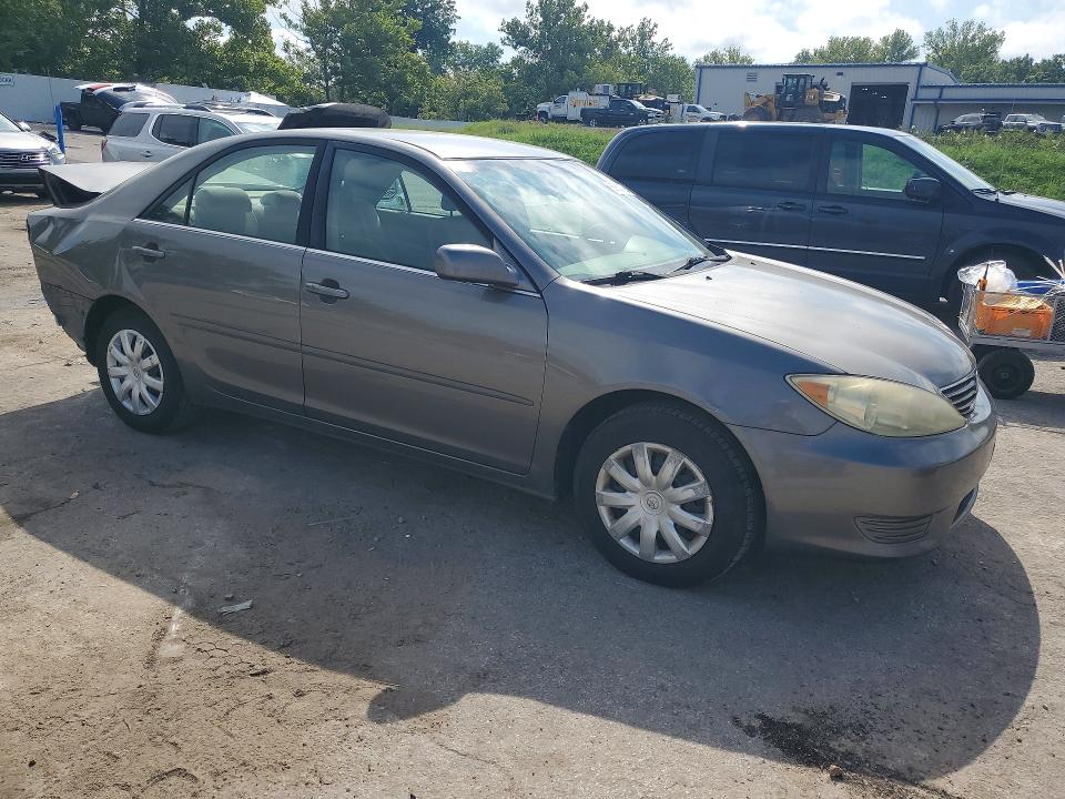 Photo 4 from auction – 2006 TOYOTA CAMRY with VIN 4T1BE32K76U703828