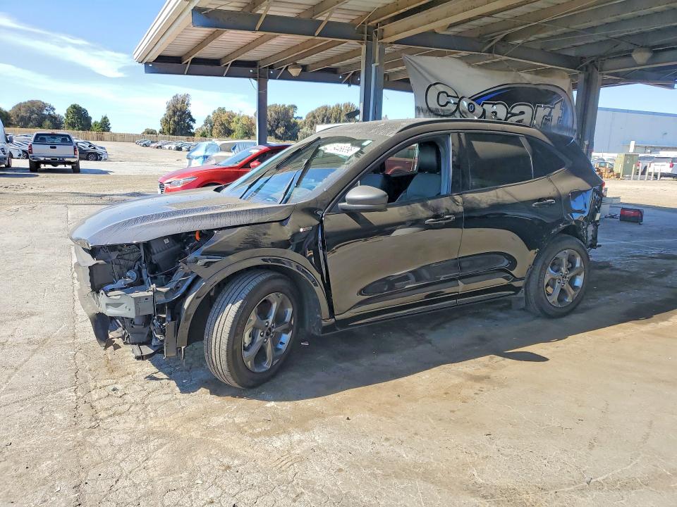FORD ESCAPE 2024 with VIN 1FMCU0MZ3RUA05642 - Photo from auction