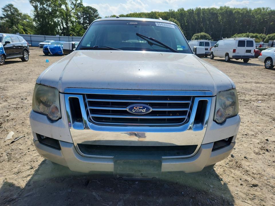 Photo 5 from auction – 2008 FORD EXPLORER with VIN 1FMEU64E08UA19571
