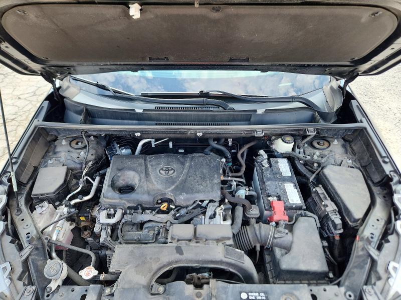 Photo 12 from auction – 2021 TOYOTA RAV4 with VIN 2T3A1RFV8MC244944
