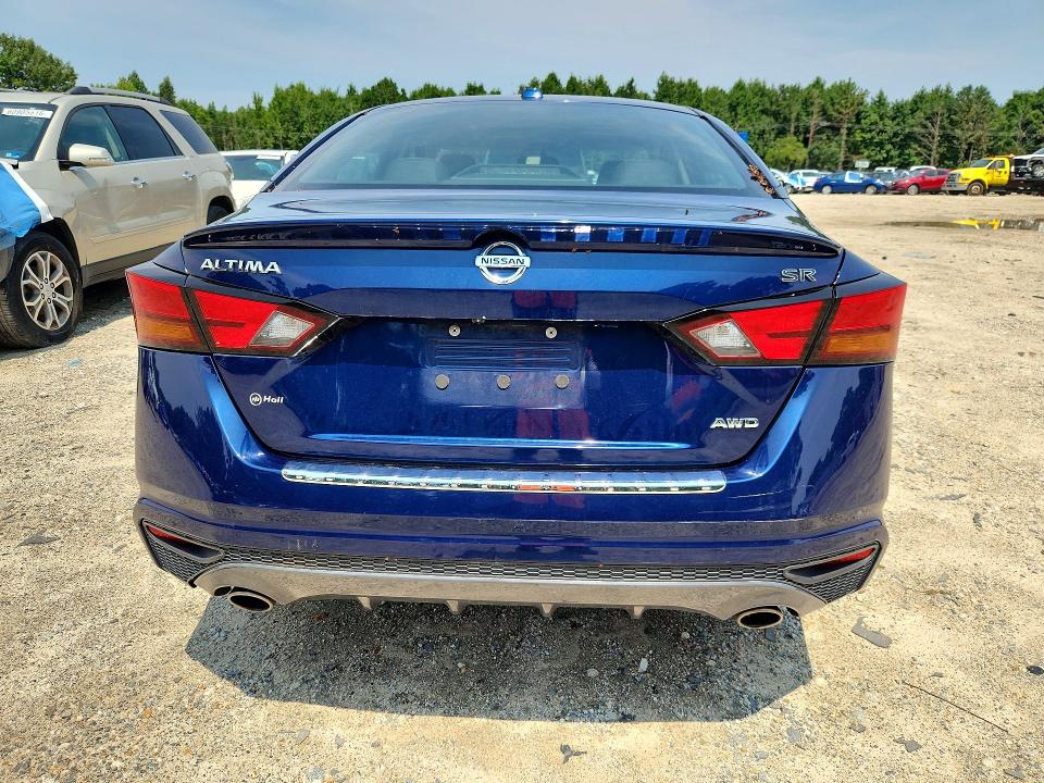 Photo 6 from auction – 2019 NISSAN ALTIMA with VIN 1N4BL4CW6KN304680