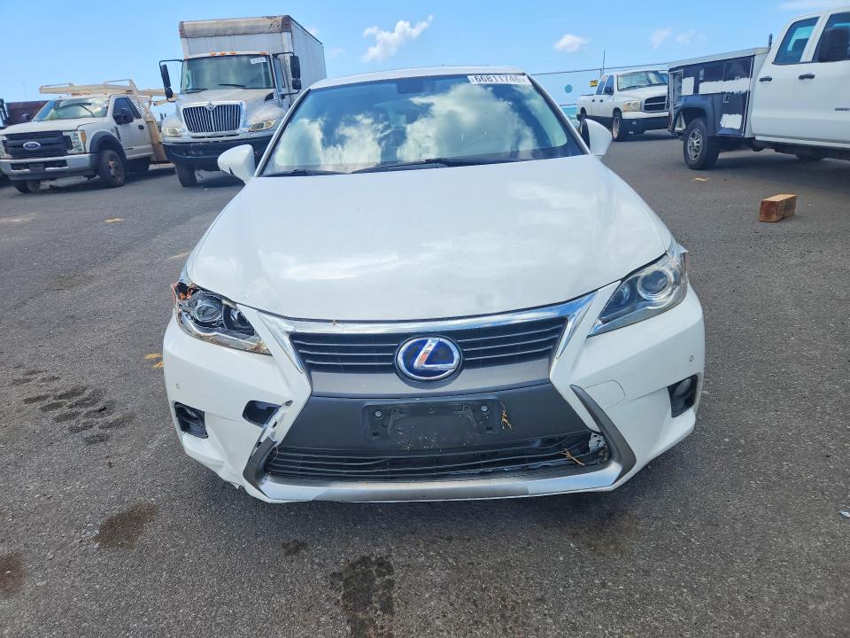 Photo 5 from auction – 2014 LEXUS CT with VIN JTHKD5BH2E2179651