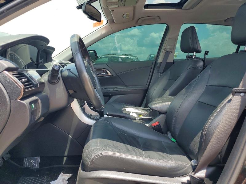 Photo 7 from auction – 2017 HONDA ACCORD with VIN 1HGCR2F81HA136995