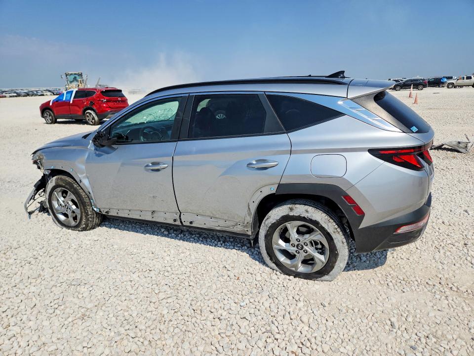 Photo 2 from auction – 2024 HYUNDAI TUCSON with VIN 5NMJBCDE0RH387197