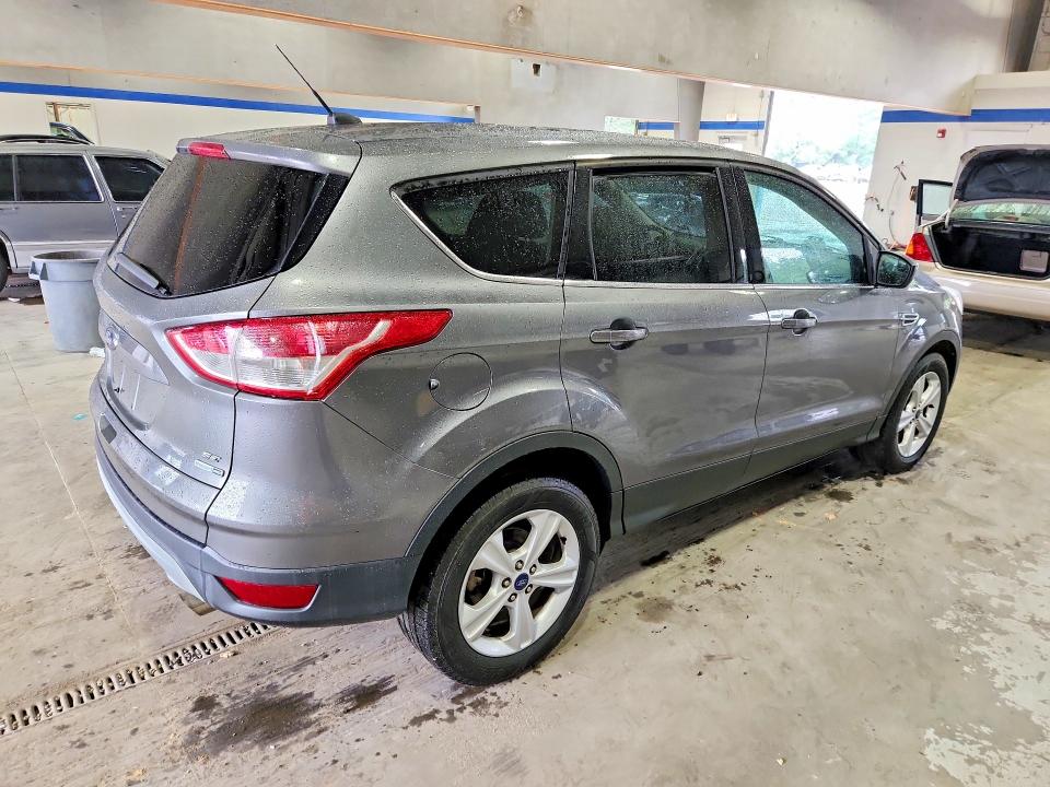 Photo 3 from auction – 2014 FORD ESCAPE with VIN 1FMCU9GX7EUB23671