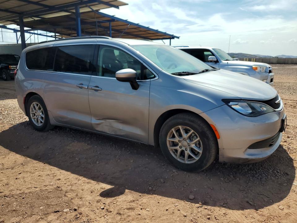 Photo 4 from auction – 2020 CHRYSLER VOYAGER with VIN 2C4RC1DG2LR268263