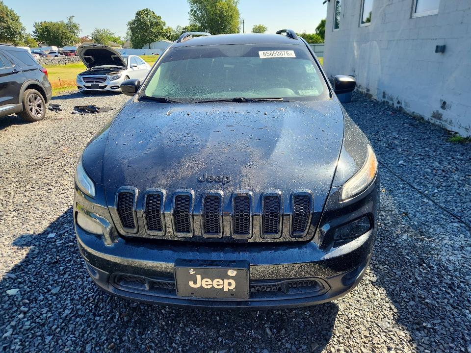 Photo 5 from auction – 2016 JEEP CHEROKEE with VIN 1C4PJLCB8GW146390