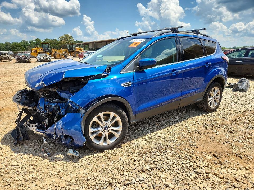 Снимка 1 от търг – 2018 FORD ESCAPE с VIN 1FMCU0GD2JUB81893