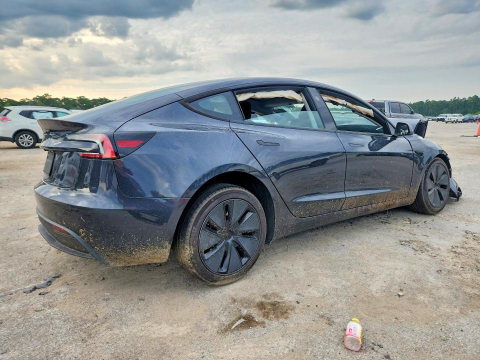 Photo 3 from auction – 2024 TESLA MODEL 3 with VIN 5YJ3E1EA0RF872571