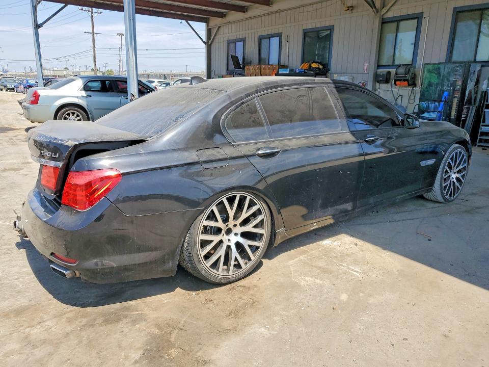 Foto 3 de la subasta – 2009 BMW 750 con VIN WBAKB83549CY57875