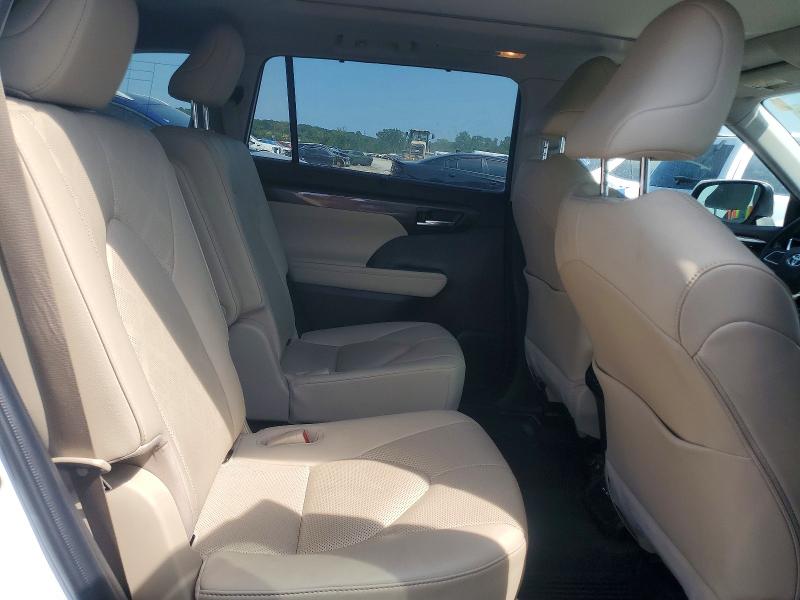 Photo 11 from auction – 2020 TOYOTA HIGHLANDER with VIN 5TDFZRBH3LS019571