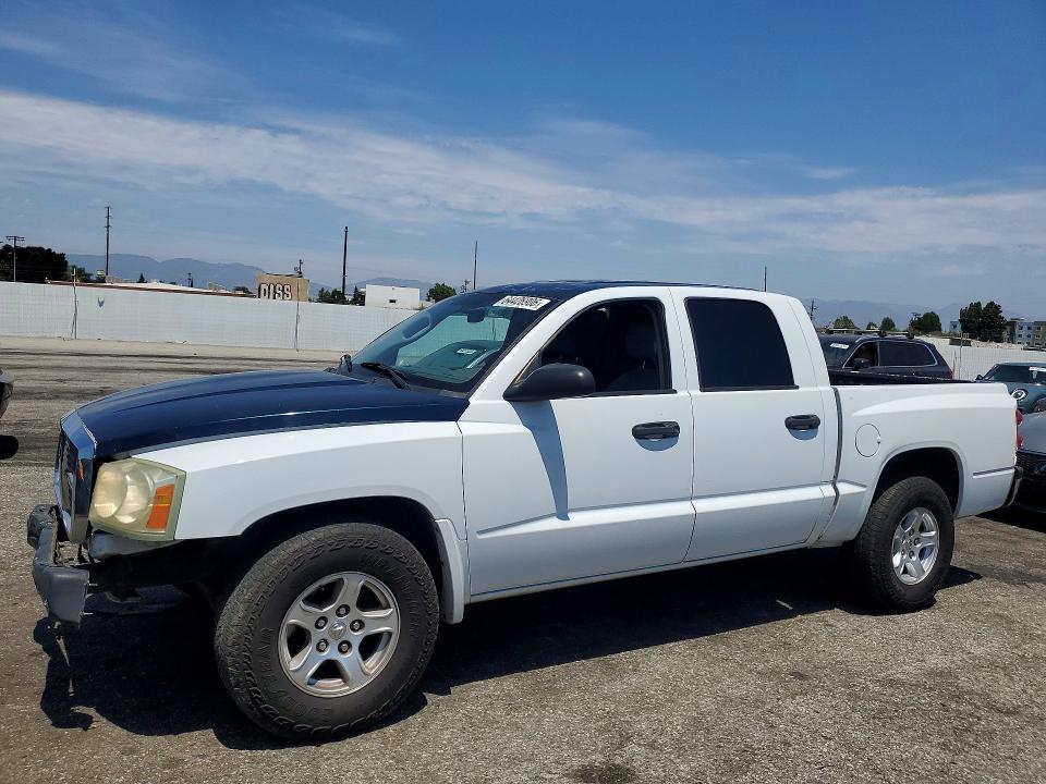 2005 DODGE DAKOTA - Търг №64426906