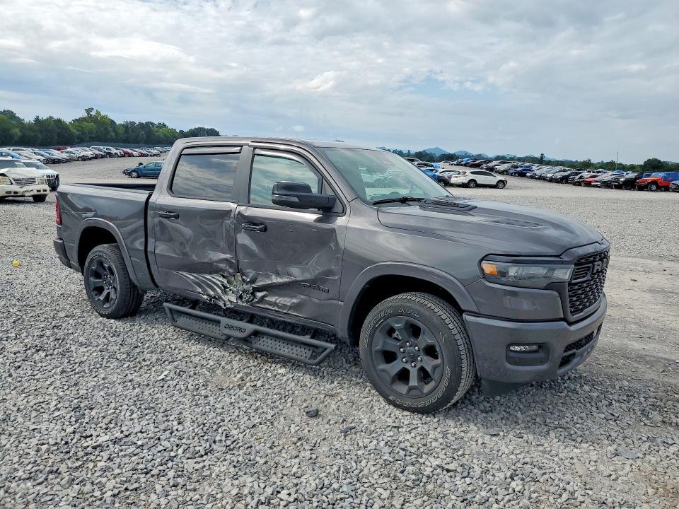 Снимка 4 от търг – 2026 RAM 1500 с VIN 1C6SRFFP9TN184813