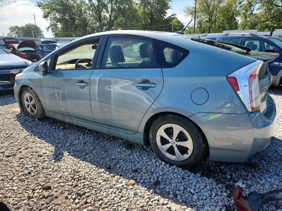 Photo 2 from auction – 2015 TOYOTA PRIUS with VIN JTDKN3DU7F1970505