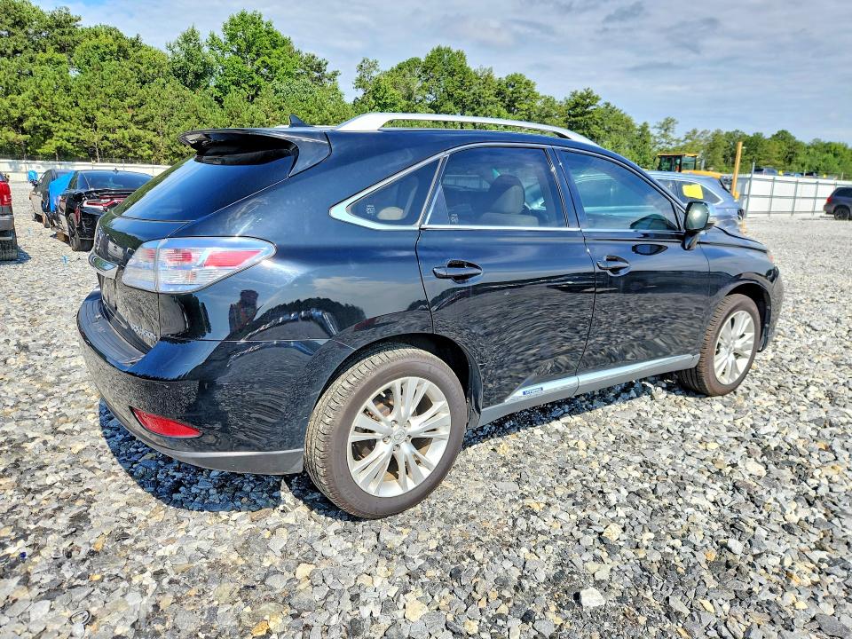 Photo 3 from auction – 2011 LEXUS RX with VIN JTJBC1BA7B2033643