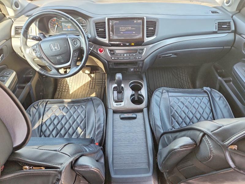 Photo 8 from auction – 2017 HONDA PILOT with VIN 5FNYF5H57HB029992