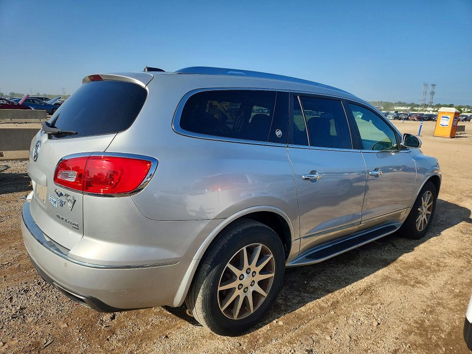 Photo 3 from auction – 2017 BUICK ENCLAVE with VIN 5GAKVBKDXHJ145138