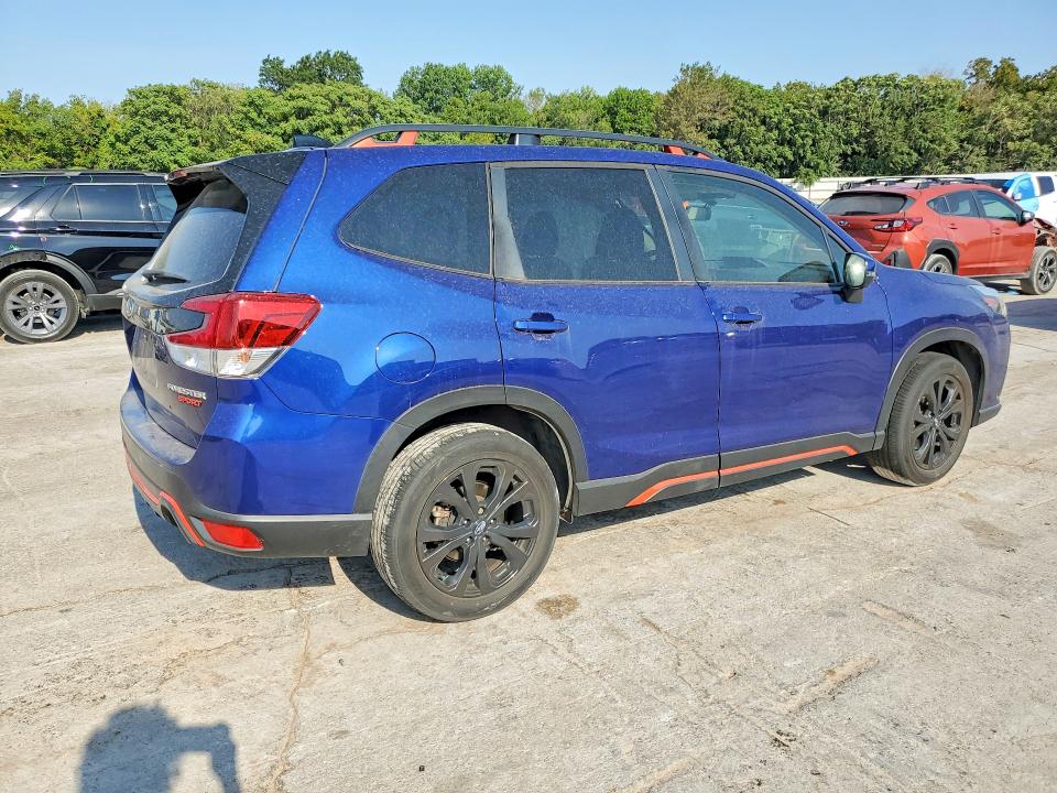Foto 3 de la subasta – 2024 SUBARU FORESTER con VIN JF2SKAEC1RH482201