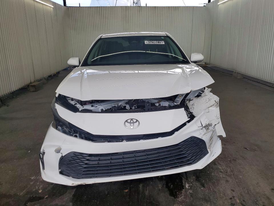 Photo 5 from auction – 2025 TOYOTA CAMRY with VIN 4T1DAACKXSU196313
