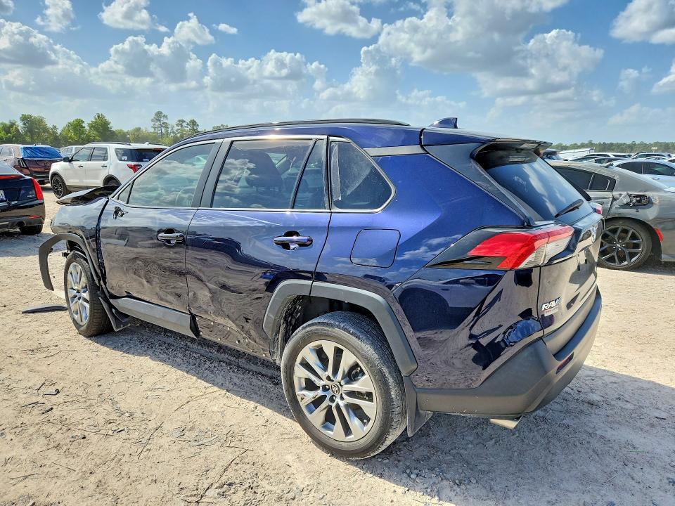 Photo 2 from auction – 2024 TOYOTA RAV4 with VIN 2T3C1RFV8RW302985