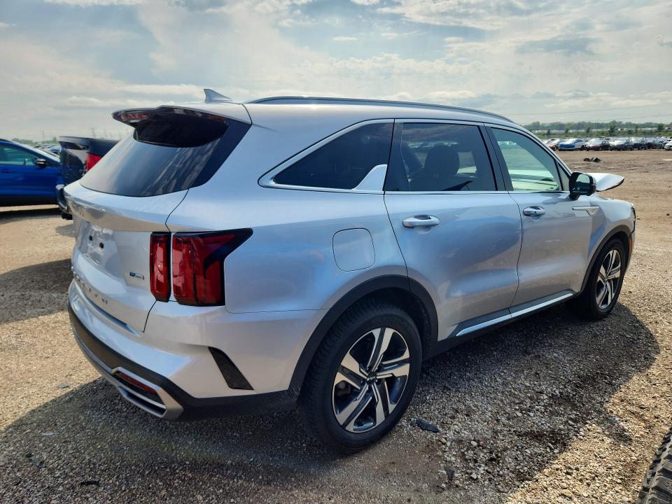 Photo 3 from auction – 2022 KIA SORENTO with VIN KNDRMDLH4N5066260