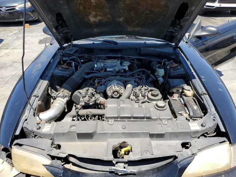 Photo 11 from auction – 1998 FORD MUSTANG with VIN 1FAFP42X5WF237313