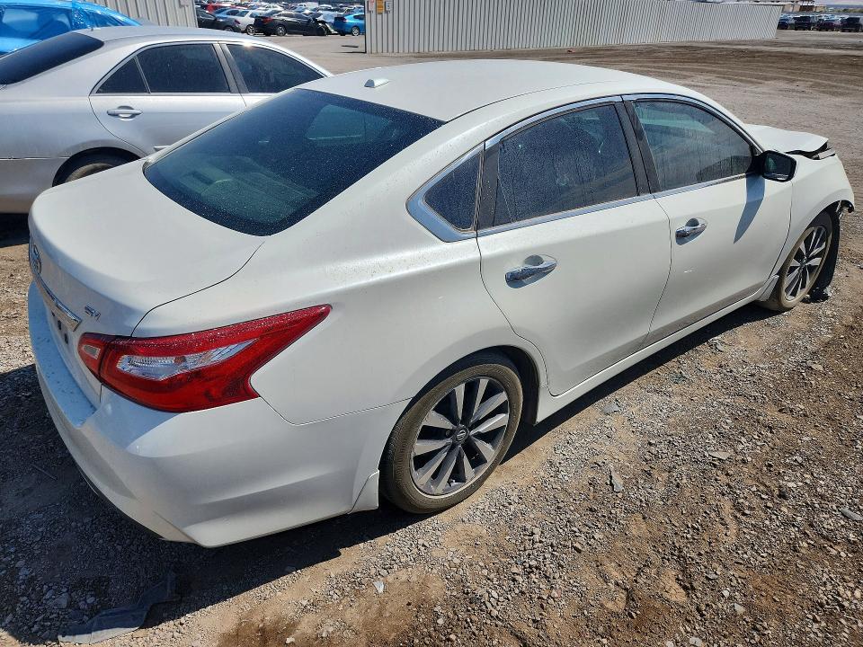 Photo 3 from auction – 2016 NISSAN ALTIMA with VIN 1N4AL3AP7GC131644