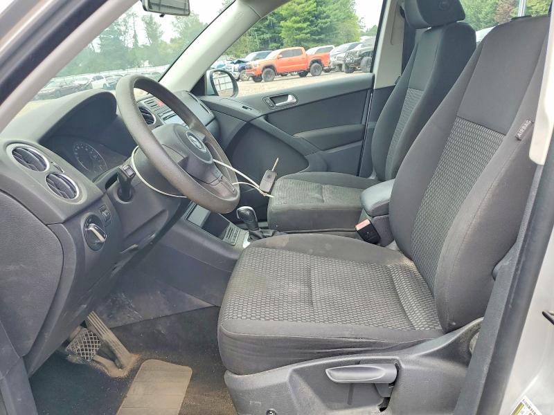 Photo 7 from auction – 2011 VOLKSWAGEN TIGUAN with VIN WVGAV7AX2BW521503