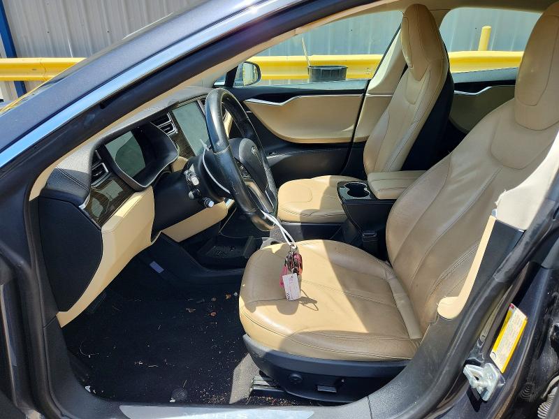 Photo 7 from auction – 2014 TESLA MODEL S with VIN 5YJSA1H15EFP62239