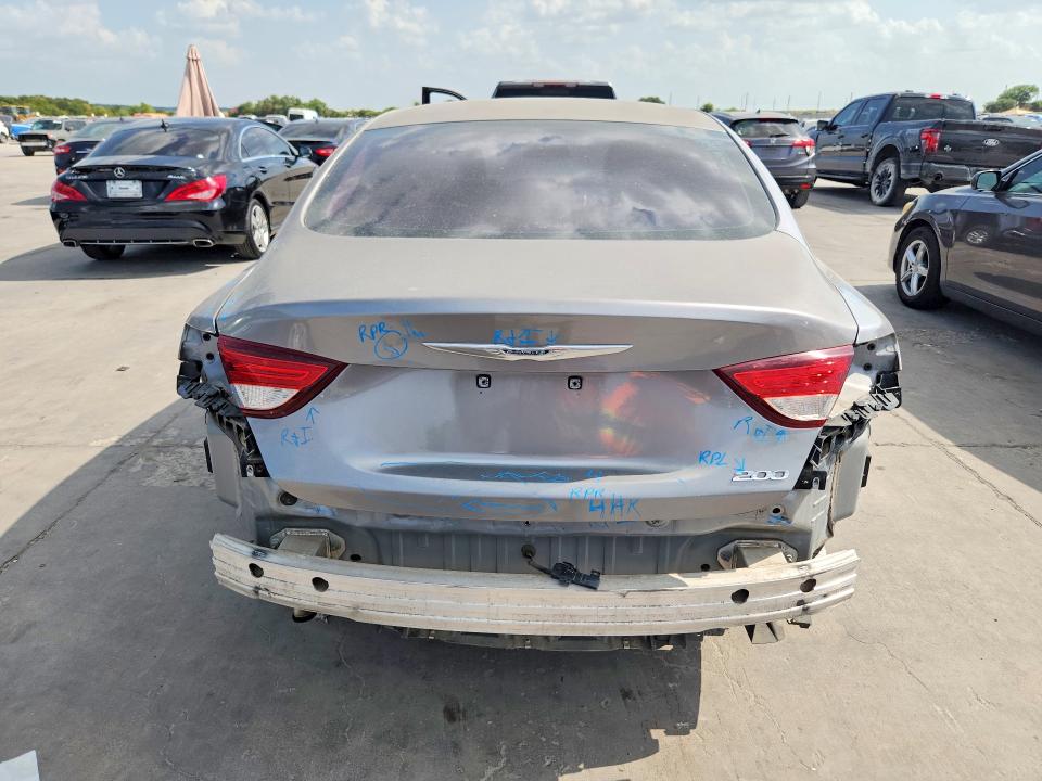 Photo 6 from auction – 2015 CHRYSLER 200 with VIN 1C3CCCAB0FN502335