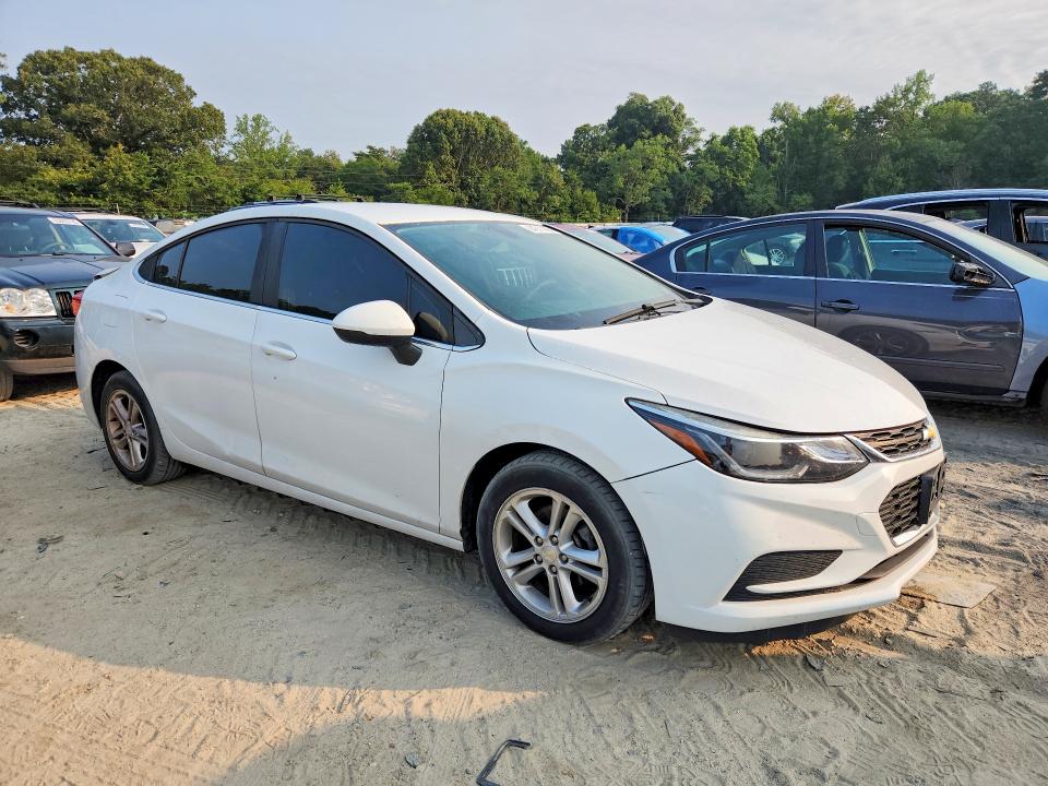 Photo 4 from auction – 2016 CHEVROLET CRUZE with VIN 1G1BE5SM2G7285253