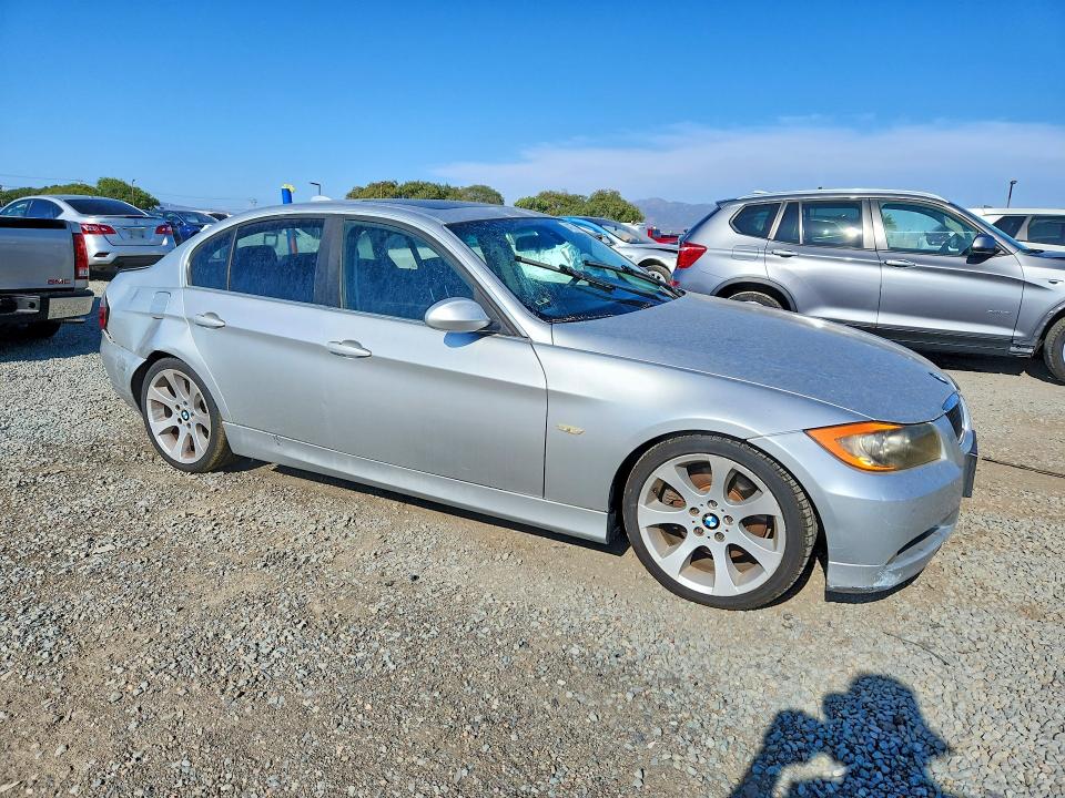 Photo 4 from auction – 2006 BMW 330 with VIN WBAVB33546KS32006