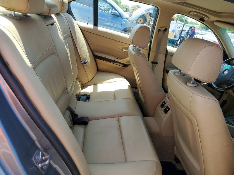 Photo 10 from auction – 2011 BMW 328 with VIN WBAPK5C56BA662463