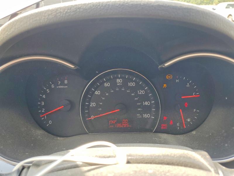 Photo 9 from auction – 2015 KIA SORENTO with VIN 5XYKT3A64FG633088
