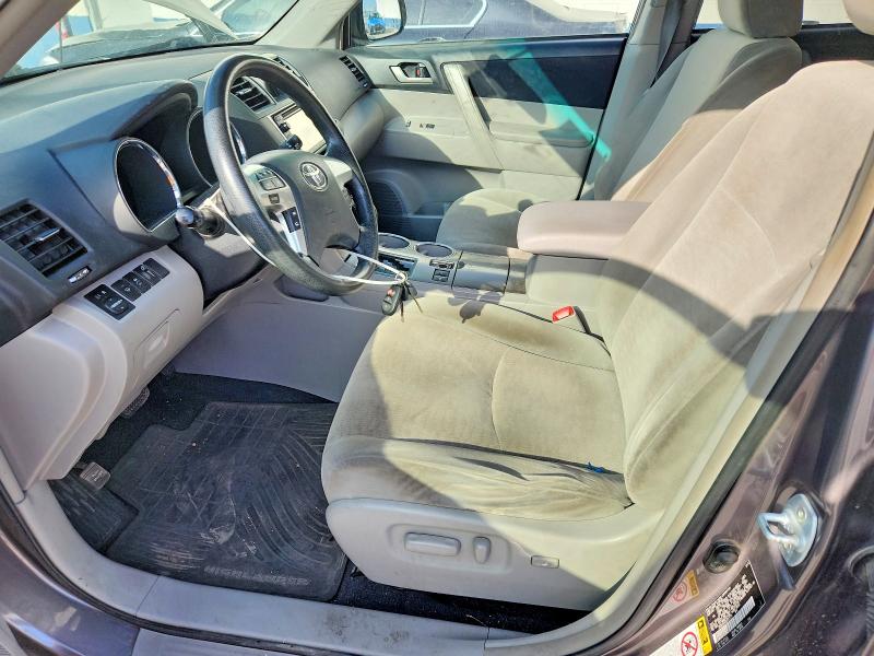 Photo 7 from auction – 2013 TOYOTA HIGHLANDER with VIN JTEBC3EH3D2013119