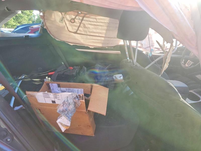 Снимка 10 от търг – 2014 SUBARU OUTBACK с VIN 4S4BRBDC0E3273374