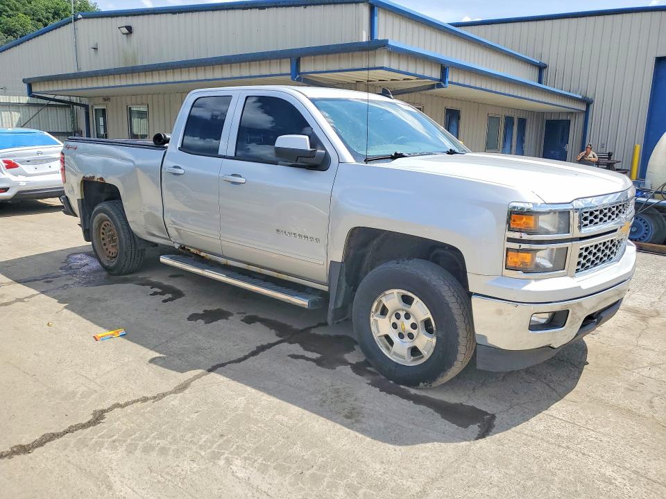 Photo 4 from auction – 2015 CHEVROLET SILVERADO with VIN 1GCVKREC0FZ364530